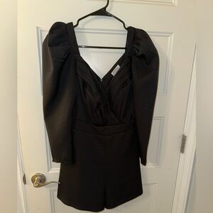 New condition Vestique Black Peyton Romper, Size small